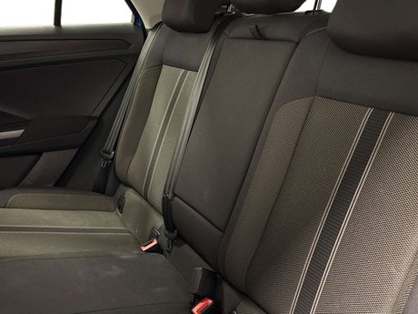 Volkswagen T-Roc 1.0 T-Roc Design TSi 5dr 6