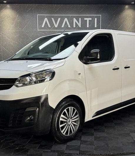 Vauxhall Vivaro 1.5 Turbo D 2700 Dynamic Panel Van 6dr Diesel Manual L1 H1 Euro 6 (s/s) (10