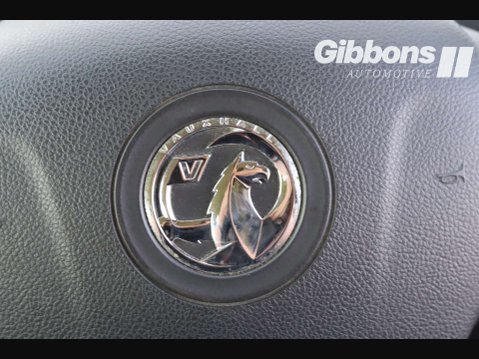 Vauxhall Vivaro 1.6 CDTi 2900 BiTurbo ecoTEC Limited Edition Nav Crew Van L2 H1 Euro 6 (s/s 18