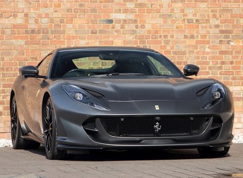 Ferrari 812 Superfast 1