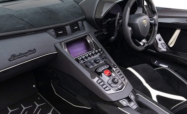 Lamborghini Aventador SVJ LP 770-4 14