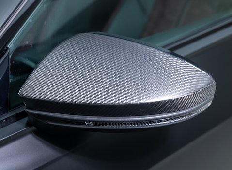 Audi RS6 AVANT PERFORMANCE CARBON VORSPRUNG 38