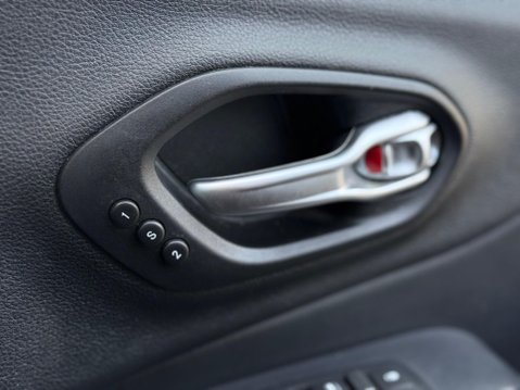 Jeep Cherokee 2.2 MultiJetII Overland Auto 4WD Euro 6 (s/s) 5dr 75