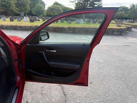 BMW 1 Series 1.6 118i Sport T 5dr 21