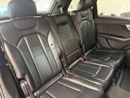 Audi SQ7 4.0 TDI V8 SUV 5dr Diesel Tiptronic quattro Euro 6 (s/s) (435 ps) 47