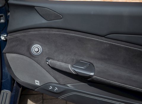 Ferrari 488 Spider 23