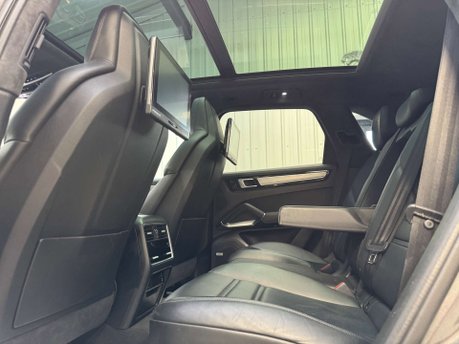 Porsche Cayenne 4.0 Cayenne T S E-Hybrid Auto 4WD 5dr 59