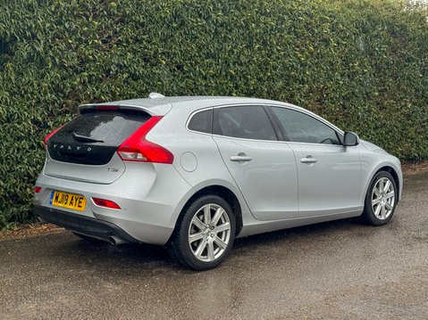 Volvo V40 2.0 T3 Inscription Hatchback 5dr Petrol Manual Euro 6 (152 ps) 29