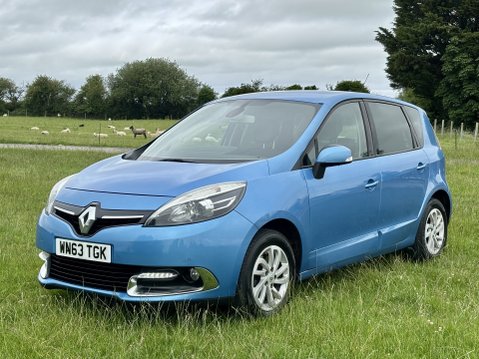 Renault Scenic DYNAMIQUE TOMTOM ENERGY DCI S/S STUNNING One Lady Owner Full Renault Histor 1