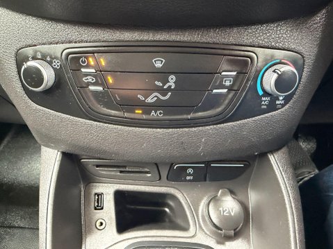 Ford Transit Courier 1.6 TDCi Trend Panel Van 5dr Diesel Manual L1 Euro 5 (95 ps) 30