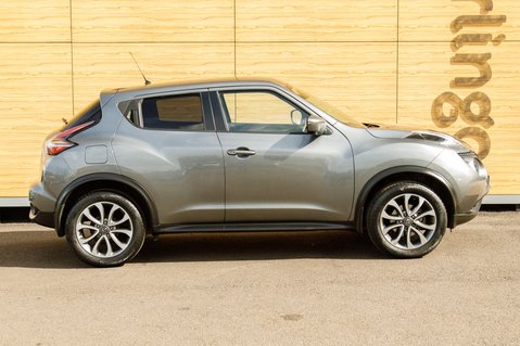 Nissan Juke TEKNA XTRONIC 12