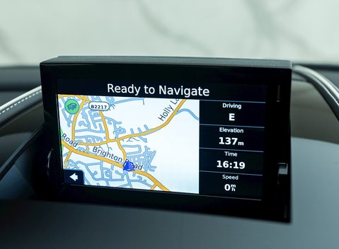 Aston Martin Virage 16