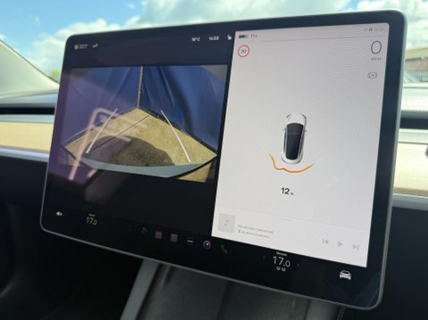 Tesla Model 3 Saloon 4dr Electric Auto RWD (241 bhp) 39