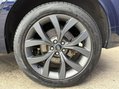 Land Rover Discovery Sport 1.5 P300e 12.2kWh R-Dynamic SE SUV 5dr Petrol Plug-in Hybrid Auto 4WD Euro 16