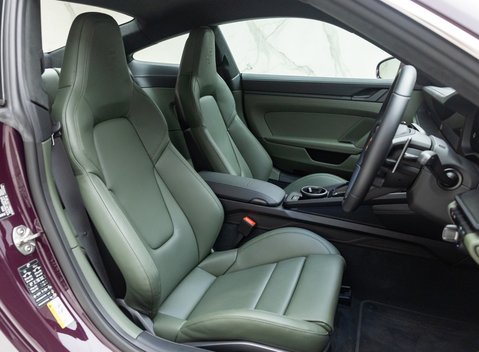 Porsche 911 GT3 TOURING (992.2) 11