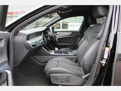 Audi A6 TDI S LINE BLACK EDITION MHEV 23