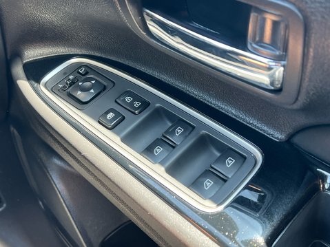 Mitsubishi Outlander PHEV DYNAMIC 36
