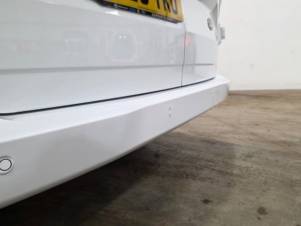 Ford Transit Custom Transit Custom 280 L2 Diesel FWD 2.0 Eco Blue 136ps H1 Van Limited Auto 16