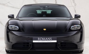 Porsche Taycan Turbo S 4