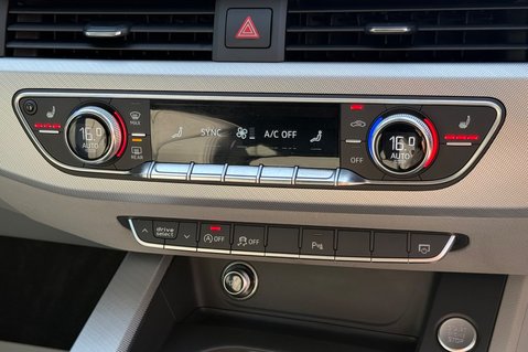 Audi A4 AVANT TDI ULTRA SPORT - APPLE CAR PLAY - CC - ROCK GREY LEATHER - 36