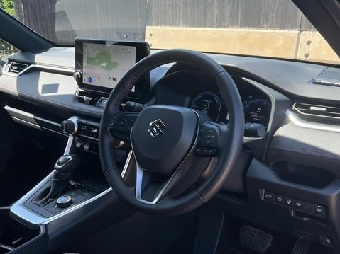 Suzuki Across E-FOUR 38