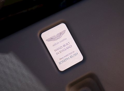 Aston Martin V12 Vantage S 34