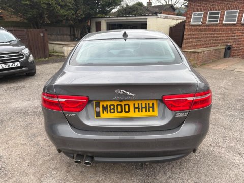 Jaguar XE PORTFOLIO 7