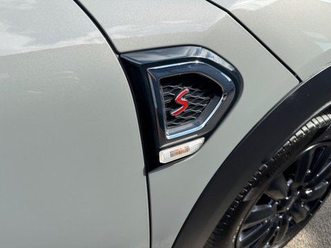 Mini Countryman COOPER S 27