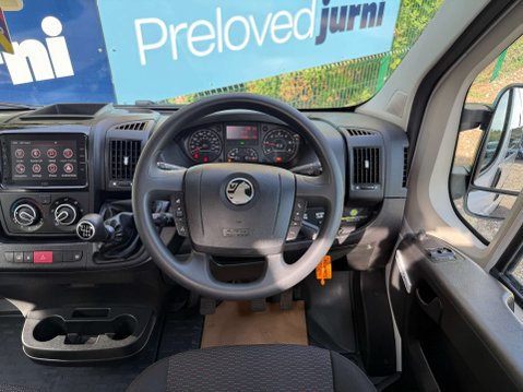 Vauxhall Movano 2.2 CDTi 3500 BiTurbo 15-seat Minibus 5dr Diesel Manual FWD L2 H2 Euro 6 (s 24