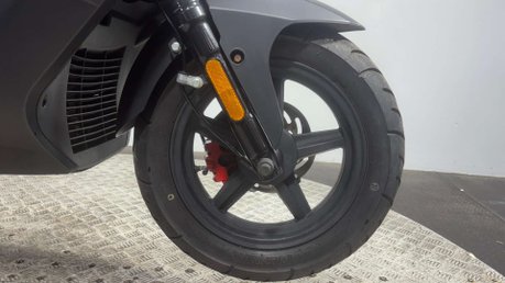 Direct Bikes Milan DB125 2023 Jiajue 125CC JJ Project 7
