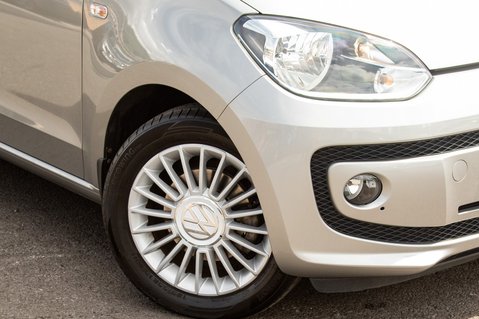 Volkswagen Up HIGH UP 11