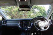 Volvo V60 2.0 D3 Momentum Estate 5dr Diesel Manual Euro 6 (s/s) (150 ps) 7