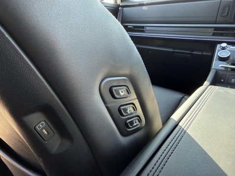 Hyundai SANTA FE 1.6 h T-GDi Calligraphy SUV 5dr Petrol Hybrid Auto Euro 6 (s/s) (7Seat) (21 34