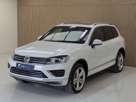 Volkswagen Touareg 3.0 Touareg V6 R-Line+ TDI BlueMotion Technology Auto 4WD 5dr 10