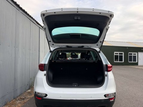 Kia Sportage 1.6 Sportage 2 CRDi ISG Semi-Auto 5dr 17