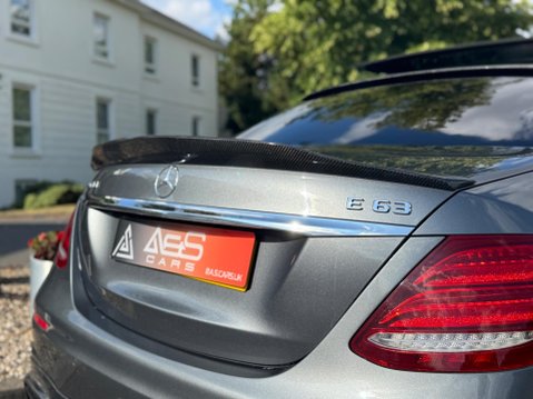 Mercedes-Benz E Class 4.0 E63 V8 BiTurbo AMG SpdS MCT 4MATIC+ Euro 6 (s/s) 4dr 63