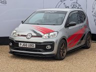 Volkswagen Up TSI up! GTI 3