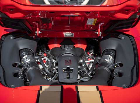 Ferrari 488 Spider 35