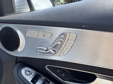 Mercedes-Benz C Class C 220 D 4MATIC SPORT PREMIUM 18