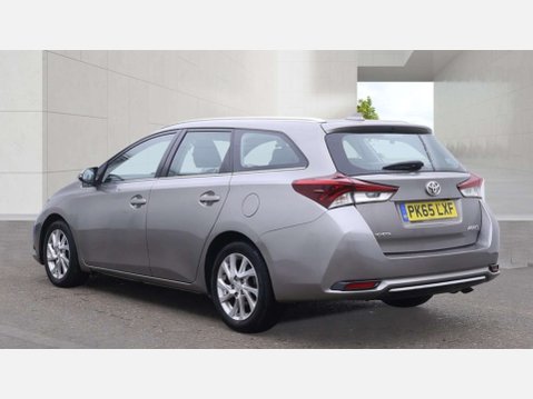 Toyota Auris 1.6 D-4D Business Edition Touring Sports 5dr Diesel Manual Euro 6 (s/s) (11 5