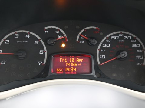 Ford Ka 1.2 Zetec White Edition Euro 6 (s/s) 3dr 14