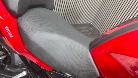Benelli TRK 2020 ONLY 1K TOP BOX ADVENTURE BIKE 47BHP A2 READY 12