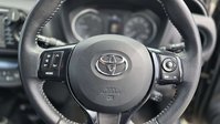 Toyota Yaris 1.5 VVT-h Design Hatchback 5dr Petrol Hybrid E-CVT Euro 6 (s/s) (100 ps) 37