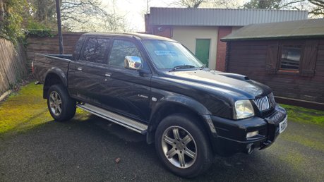 Mitsubishi L200 2.5TD ANIMAL DOUBLECAB 4WD PICKUP 1