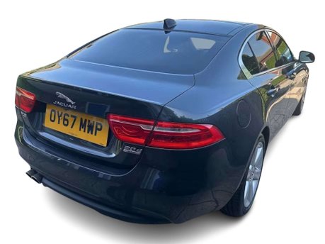 Jaguar XE 2.0d Portfolio Saloon 4dr Diesel Auto AWD Euro 6 (s/s) (180 ps) 3