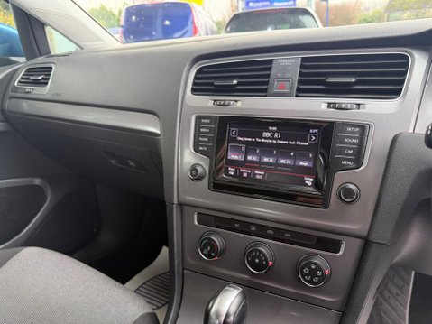 Volkswagen Golf 1.4 TSI BlueMotion Tech S DSG Euro 5 (s/s) 5dr 37