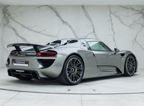 Porsche 918 Spyder 19