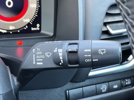 Nissan Qashqai 1.3 Qashqai N-Connecta DiG-T MHEV 5dr 55