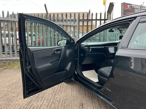 Toyota Auris VVT-I ACTIVE TOURING SPORTS 51