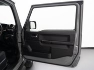 Suzuki Jimny Sierra SUV 1.5 AUTOMATIC petrol 23
